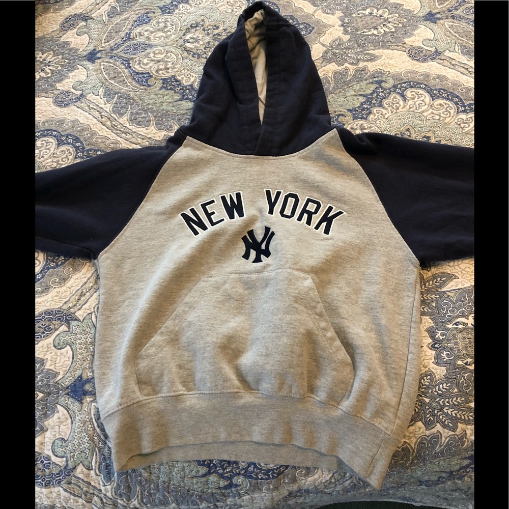 Boys Yankees hoodie